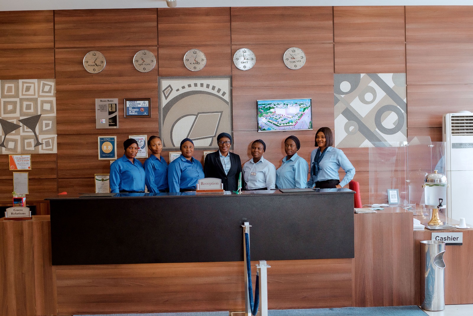 Bristol Palace Suite